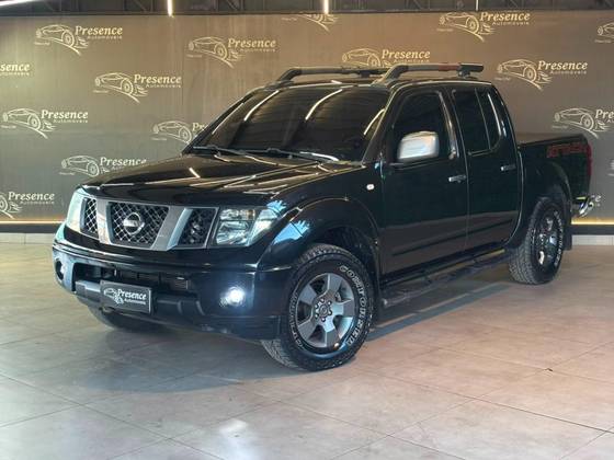 NISSAN FRONTIER 2.5 LE ATTACK 4X4 CD TURBO ELETRONIC DIESEL 4P AUTOMÁTICO NISSAN FRONTIER 2.5 LE ATTACK 4X4 CD TURBO ELETRONIC DIESEL 4P AUTOMÁTICO